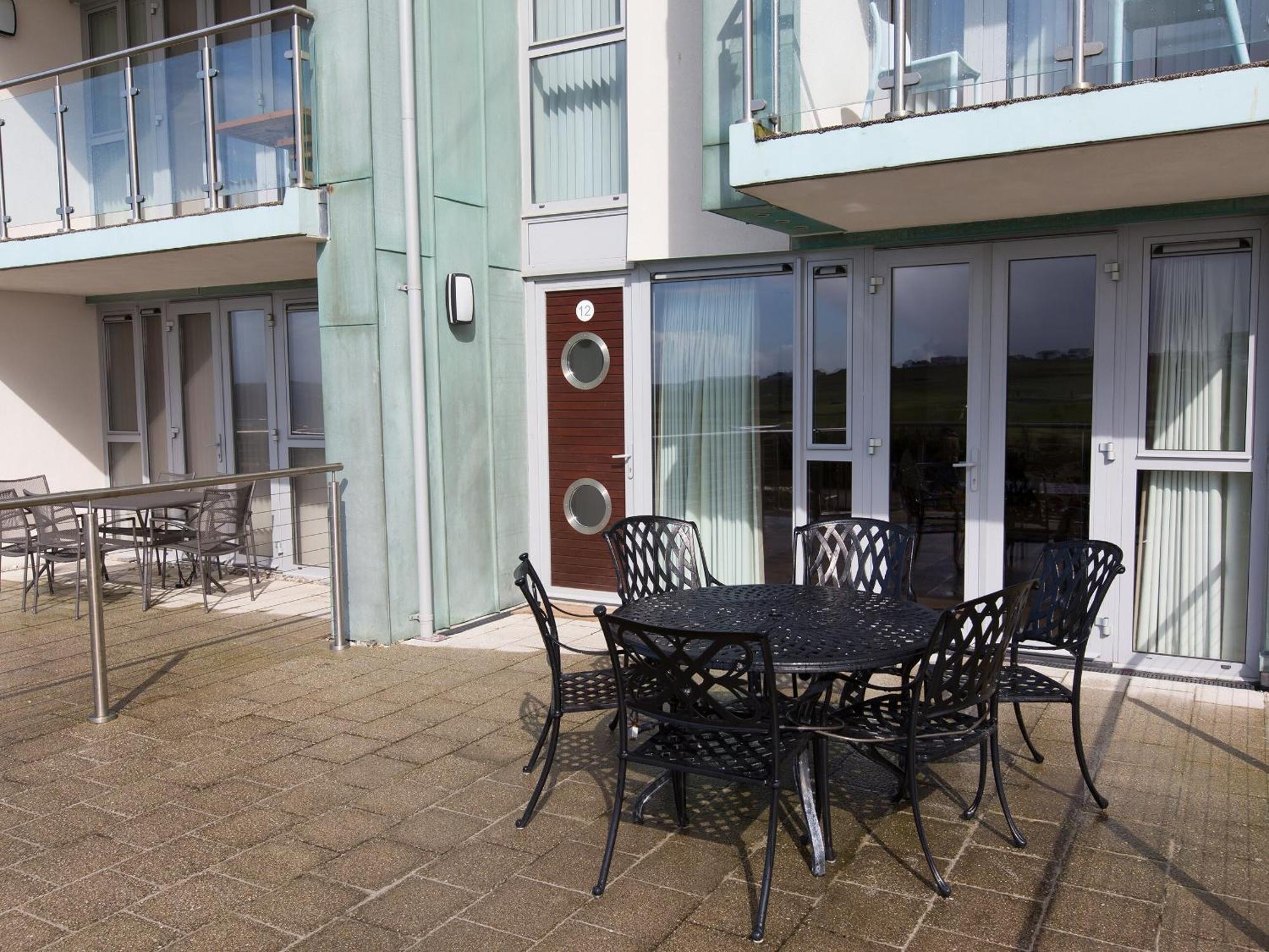 12 Zinc Apartment New Quay Exterior foto